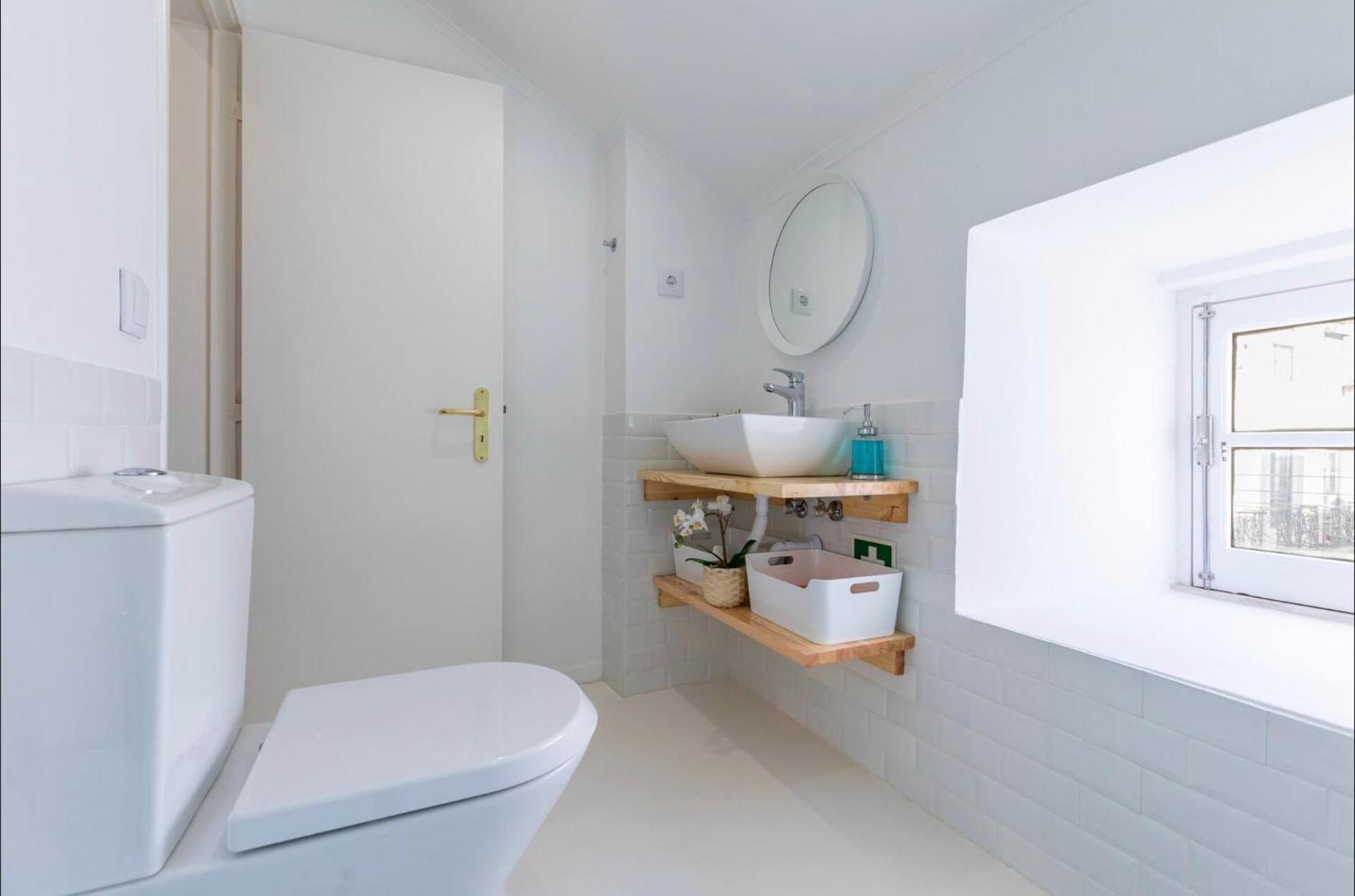Alfama Historical Stylish 1 Br Lissabon